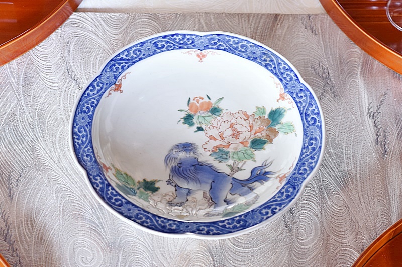 古伊万里 色絵 唐獅子牡丹 唐草文 30cm 深鉢 a-大04d245 - 工芸品