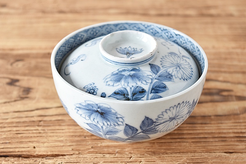 古伊万里 染付 菊蝙蝠 蓋茶碗 奈良茶碗 - 生活骨董と古布の