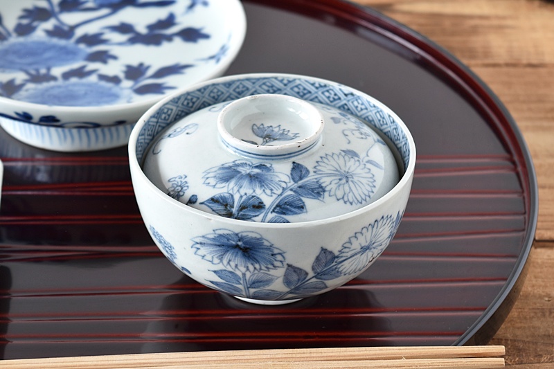 古伊万里 染付 菊蝙蝠 蓋茶碗 奈良茶碗 - 生活骨董と古布の
