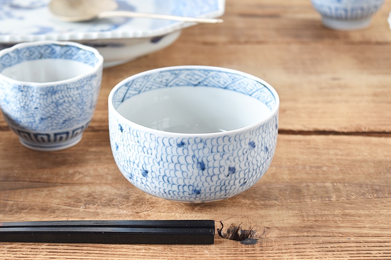 古伊万里 染付 微塵唐草 輪茶碗 茶器 - 生活骨董と古布のアンティーク